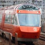 3299617